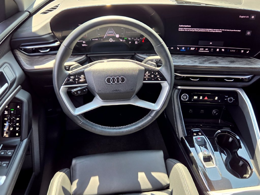Certified 2025 Audi Q5 Premium AWD/4WD image 14
