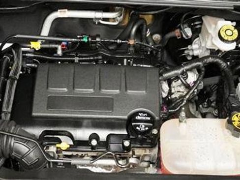 Used 2020 Buick Encore Preferred image 33