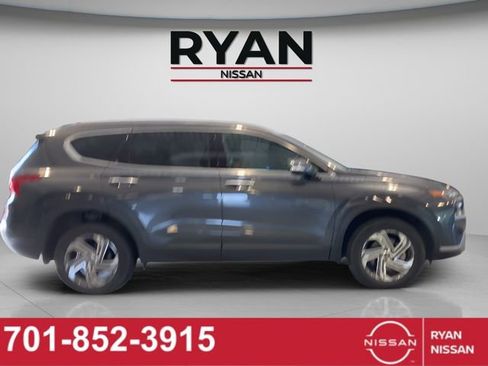 Used 2023 Hyundai Santa Fe SEL w/ Winter Weather Package AWD/4WD image 6