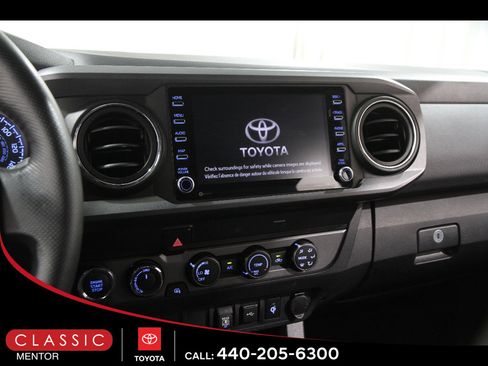 Certified 2020 Toyota Tacoma TRD Sport image 9