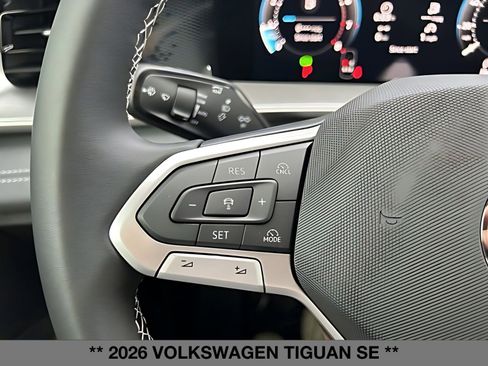 New 2026 Volkswagen Tiguan SE image 22