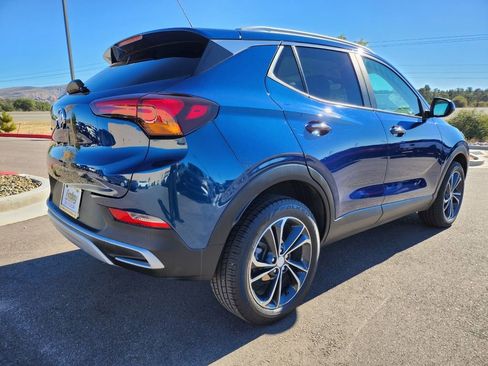 Used 2021 Buick Encore GX Select image 4