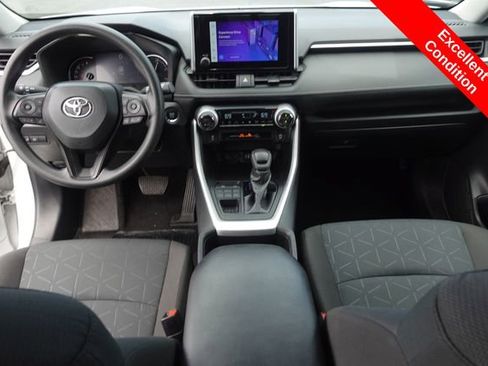 Certified 2024 Toyota RAV4 XLE AWD/4WD image 4
