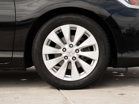 Used 2015 Honda Accord EX-L image 28