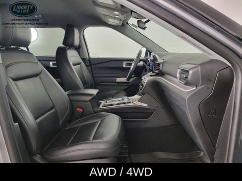 Certified 2024 Ford Explorer XLT w/ Equipment Group 202A AWD/4WD image 19