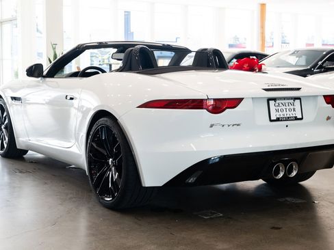 Used 2014 Jaguar F-TYPE S image 6
