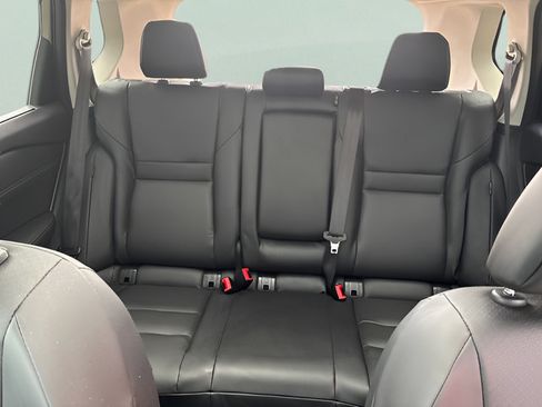 Certified 2026 Nissan Rogue SV w/ SV Premium Package FWD image 42
