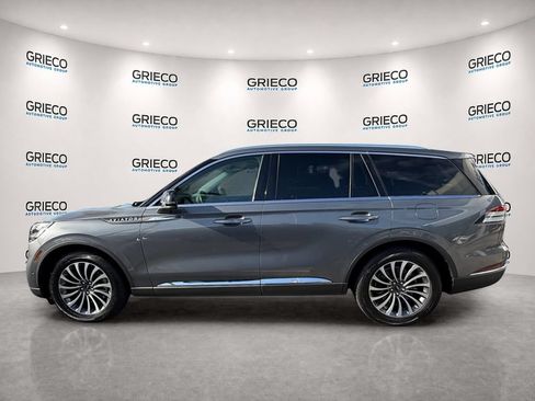Used 2022 Lincoln Aviator Reserve RWD image 4