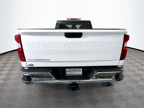 Used 2024 Chevrolet Silverado 2500 W/T w/ WT Convenience Package AWD/4WD image 6