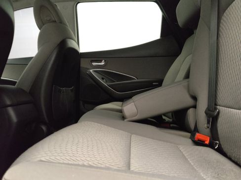 Used 2018 Hyundai Santa Fe Sport FWD image 18