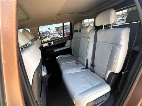 Used 2024 Hyundai Santa Fe Limited FWD image 28