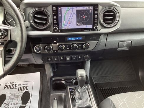 Certified 2023 Toyota Tacoma TRD Off-Road image 11