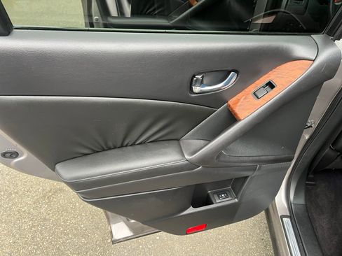 Used 2009 Nissan Murano LE image 22