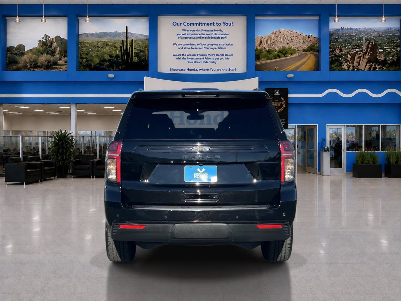 Used 2023 Chevrolet Tahoe Z71 w/ Luxury Package AWD/4WD image 9