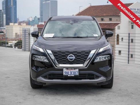 Used 2023 Nissan Rogue SV FWD image 2