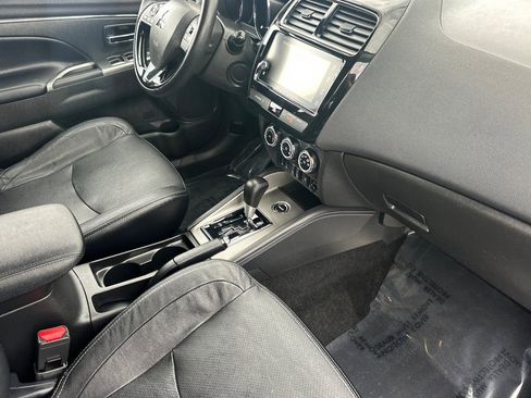 Used 2018 Mitsubishi Outlander Sport SEL AWD/4WD image 18