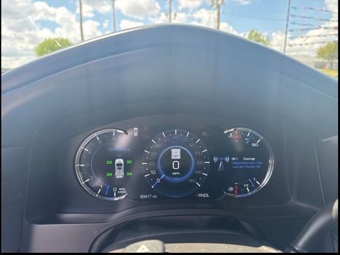 Used 2020 Cadillac Escalade Platinum AWD/4WD image 6