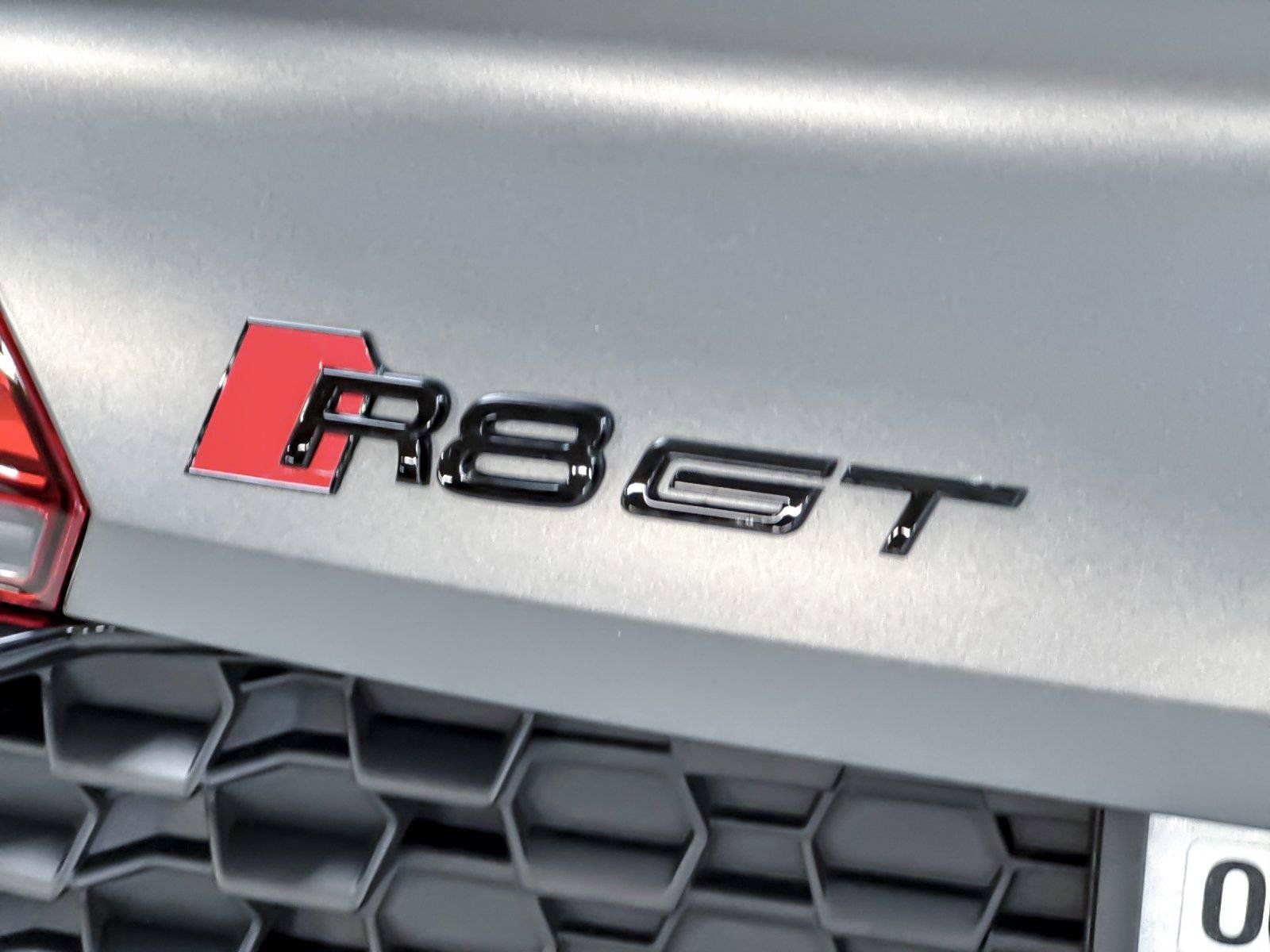 Used 2023 Audi R8 V10 GT RWD image 25