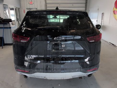 Used 2023 Chevrolet Blazer LT image 4