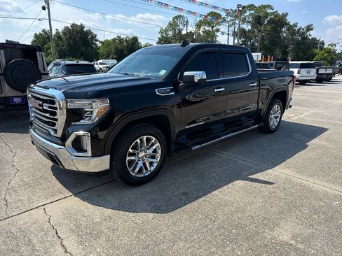 Used 2019 GMC Sierra 1500 SLT w/ SLT Premium Plus Package image 2
