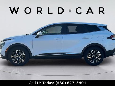 Used 2024 Kia Sportage EX FWD image 4