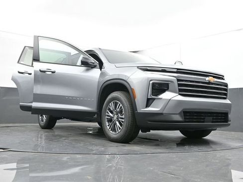 New 2026 Chevrolet Traverse LT w/ LPO, Floor Liner Package image 67