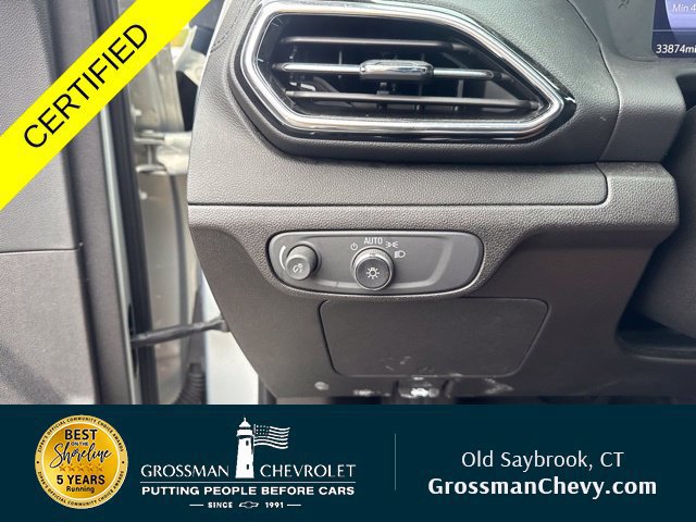 Used 2023 Chevrolet Bolt EUV LT w/ Comfort Package FWD image 17