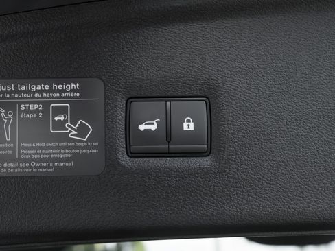 Used 2025 INFINITI QX55 Luxe w/ Cargo Package image 40