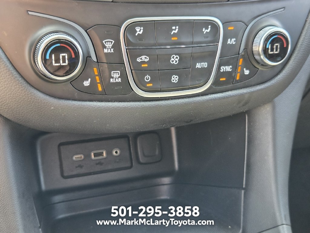 Used 2023 Chevrolet Equinox LT FWD image 19