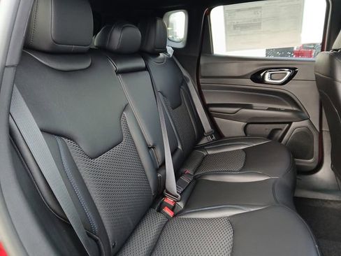 New 2026 Jeep Compass Latitude AWD/4WD image 20