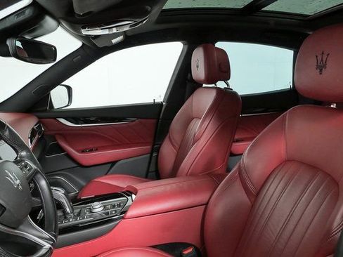 Certified 2022 Maserati Levante GT image 2