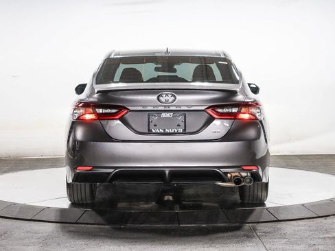 Certified 2023 Toyota Camry SE FWD image 4