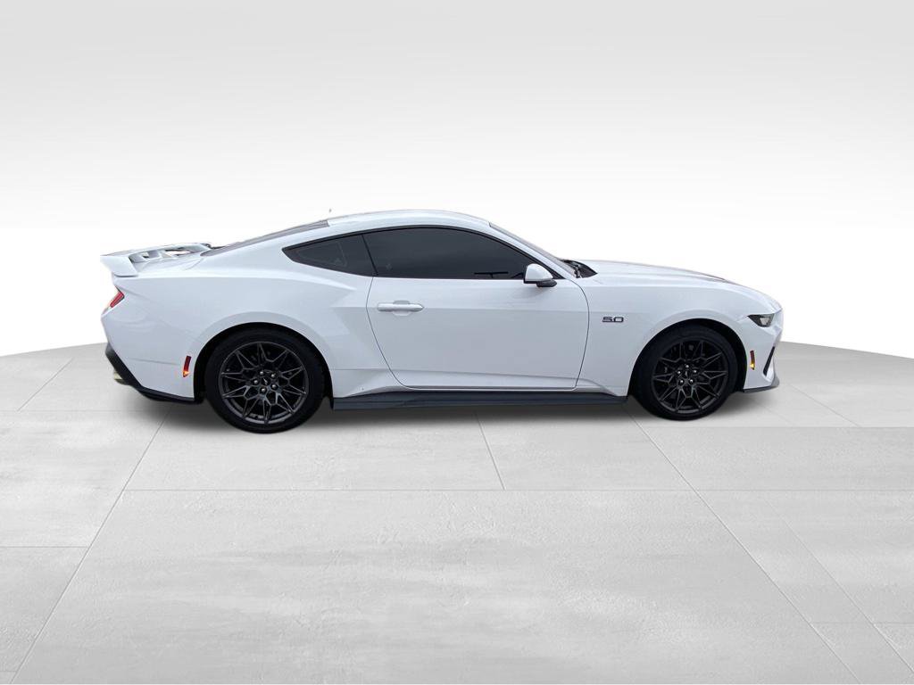 Used 2024 Ford Mustang GT Premium w/ GT Performance Package RWD image 11