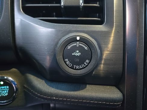 Used 2023 Ford F150 Lightning Lariat w/ Equipment Group 511A High image 22