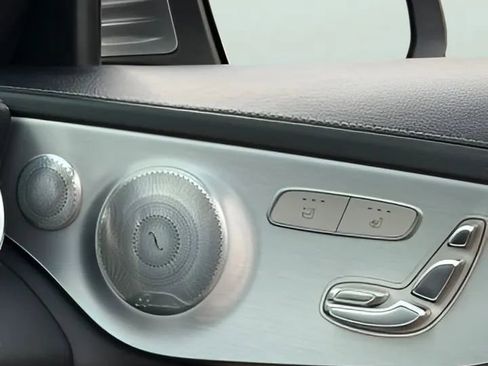 Used 2017 Mercedes-Benz C 300 Cabriolet image 31