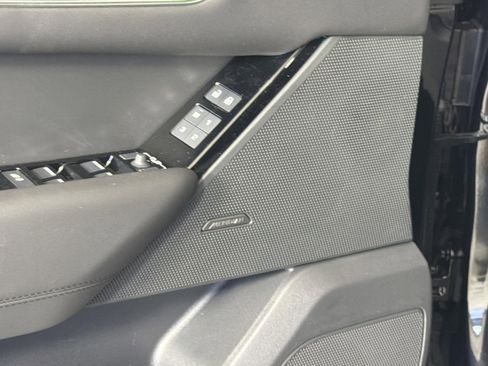 New 2026 Land Rover Range Rover Velar S image 22