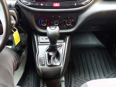 Used 2020 RAM ProMaster City Tradesman image 27