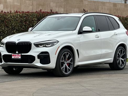 Used 2022 BMW X5 xDrive40i w/ M Sport Package image 8