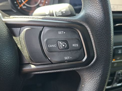 Used 2024 Jeep Gladiator Sport AWD/4WD image 22