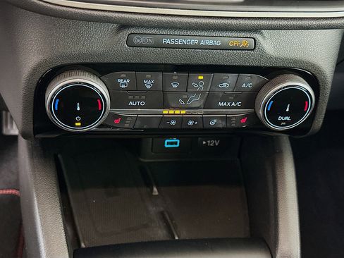 Used 2022 Ford Escape SEL w/ SEL Stealth AWD Package image 23