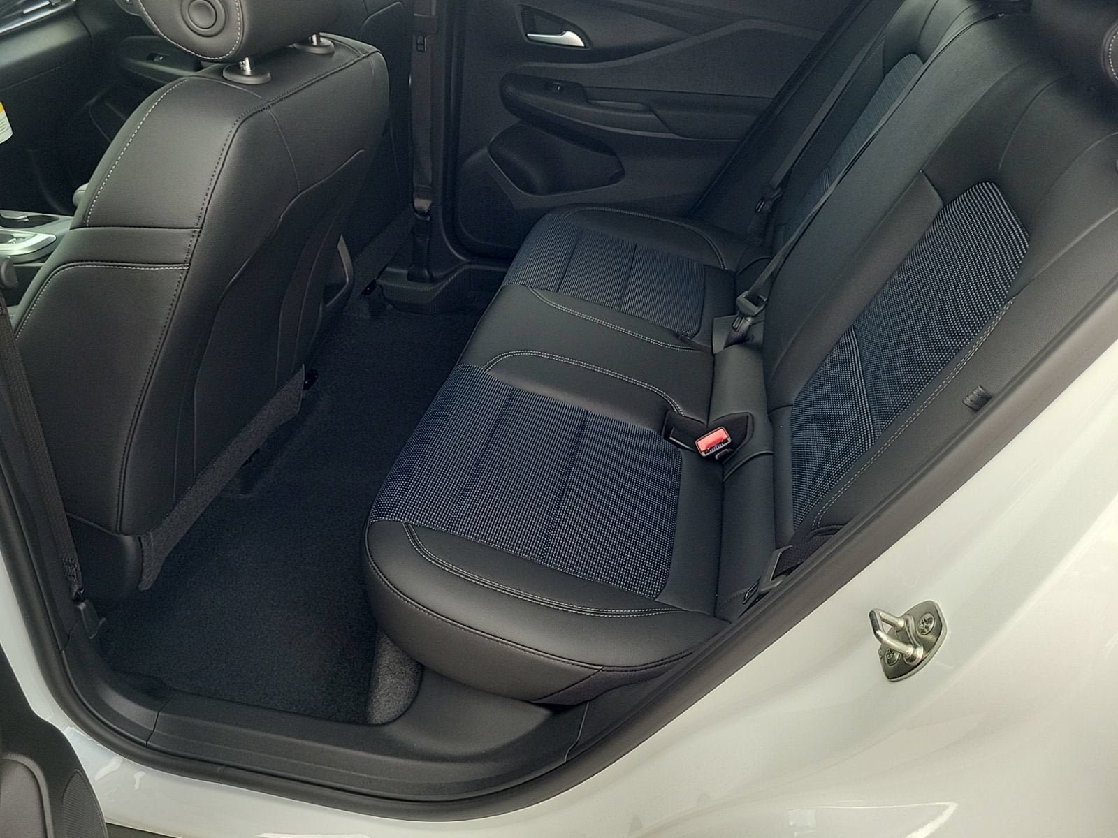 New 2026 Buick Envista Sport Touring w/ Convenience I Package FWD image 10
