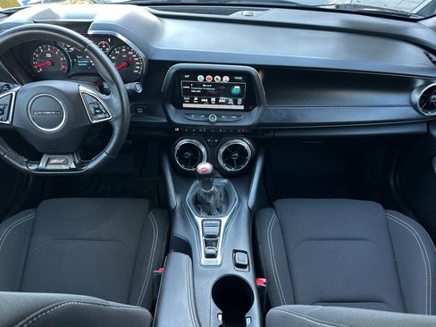Used 2018 Chevrolet Camaro SS image 14