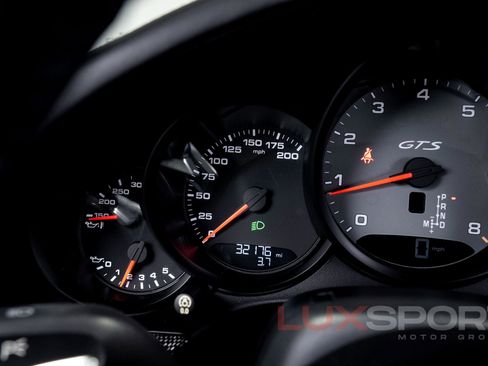Used 2017 Porsche 911 Carrera GTS w/ GTS Interior Package image 32