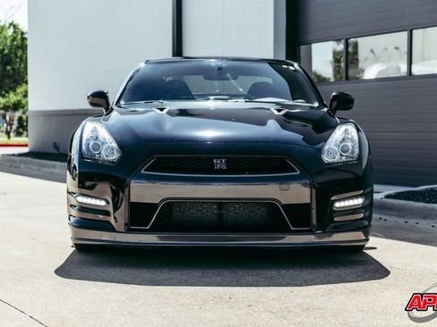 Used 2013 Nissan GT-R Premium AWD/4WD image 10
