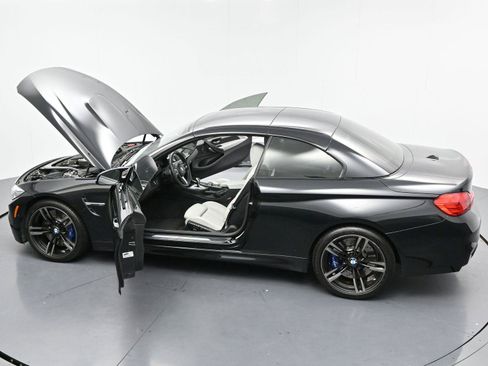 Used 2015 BMW M4 Convertible RWD image 40