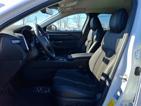 Certified 2025 MAZDA CX-50 AWD 2.5 S w/ Cargo Package image 15