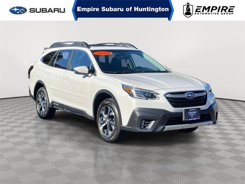 Used 2022 Subaru Outback Limited image 1