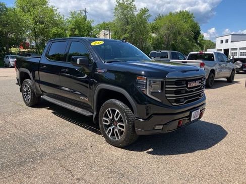 Used 2024 GMC Sierra 1500 AT4 w/ Technology Package AWD/4WD image 7