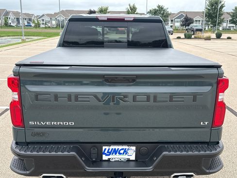 Used 2025 Chevrolet Silverado 1500 LT Trail Boss w/ Convenience Package II AWD/4WD image 14