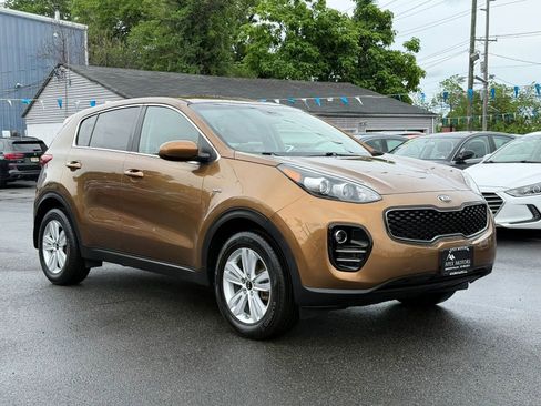 Used 2017 Kia Sportage LX AWD/4WD image 1